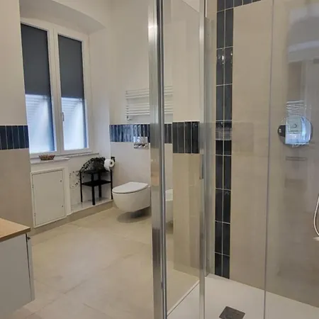 Le Prie Blu Apartment